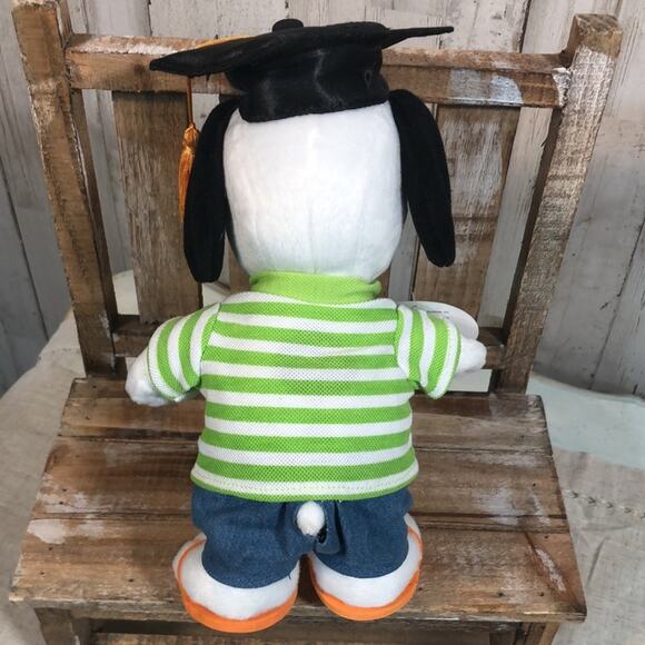 NWT Hallmark 2010 Graduate Snoopy Gift Card Holder Plush - Stands on his own! - Picture 5 of 7